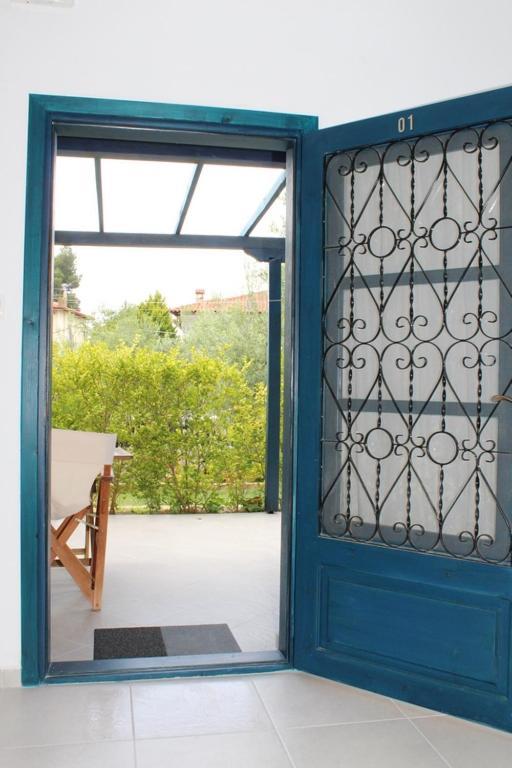 Olive House Apartment Elia Nikitis Exterior photo